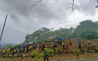 SMAN 5 Sampolawa Sukseskan Ketapang
